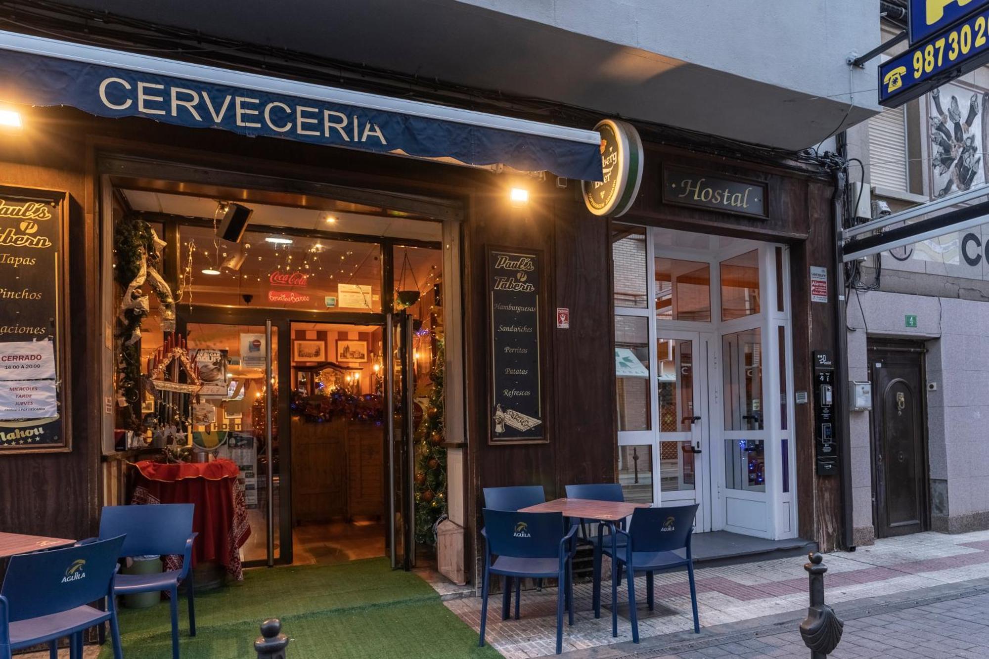 Hostal Julio Cesar La Virgen del Camino Εξωτερικό φωτογραφία